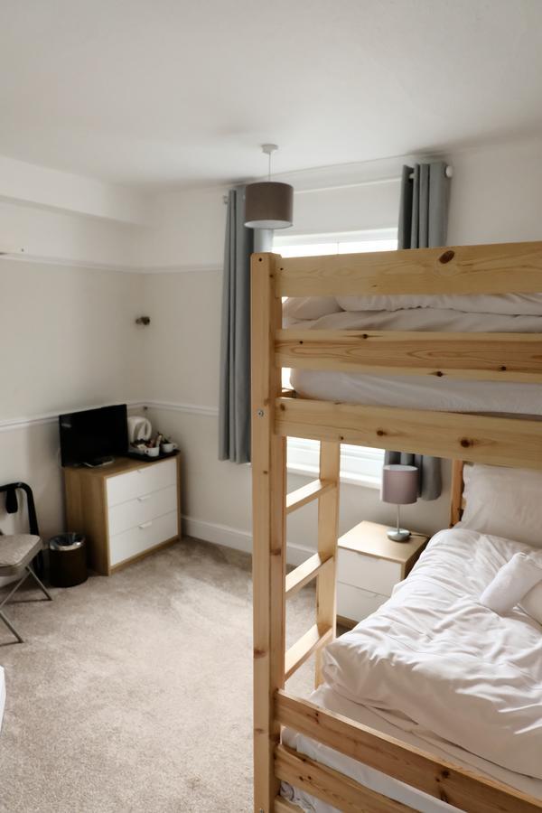 Longstone House Bed & Breakfast Hotel ซีเฮาเซส ภายนอก รูปภาพ